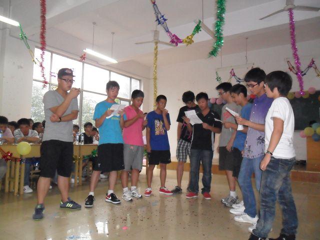 太阳集团城官网1407团委学生会联谊顺利举行