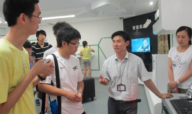 太阳集团城官网1407顺利开展小学期认知实习-南瑞继远