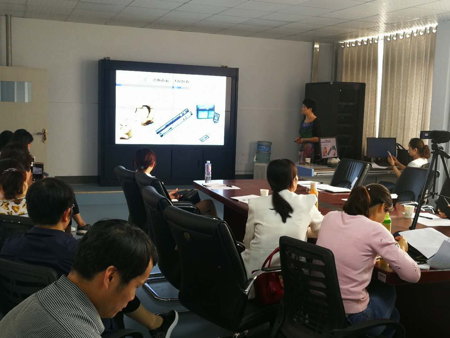 5b17b45143711.jpg 5b17b45143711.jpg