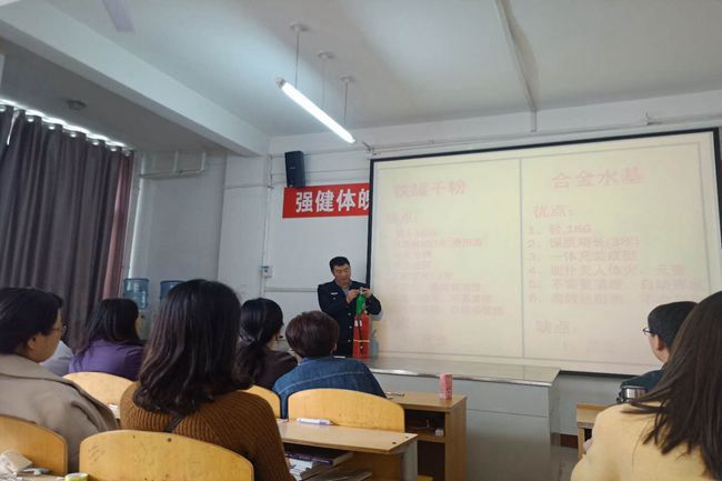 5cc7daf9a9a2f.jpg 5cc7daf9a9a2f.jpg